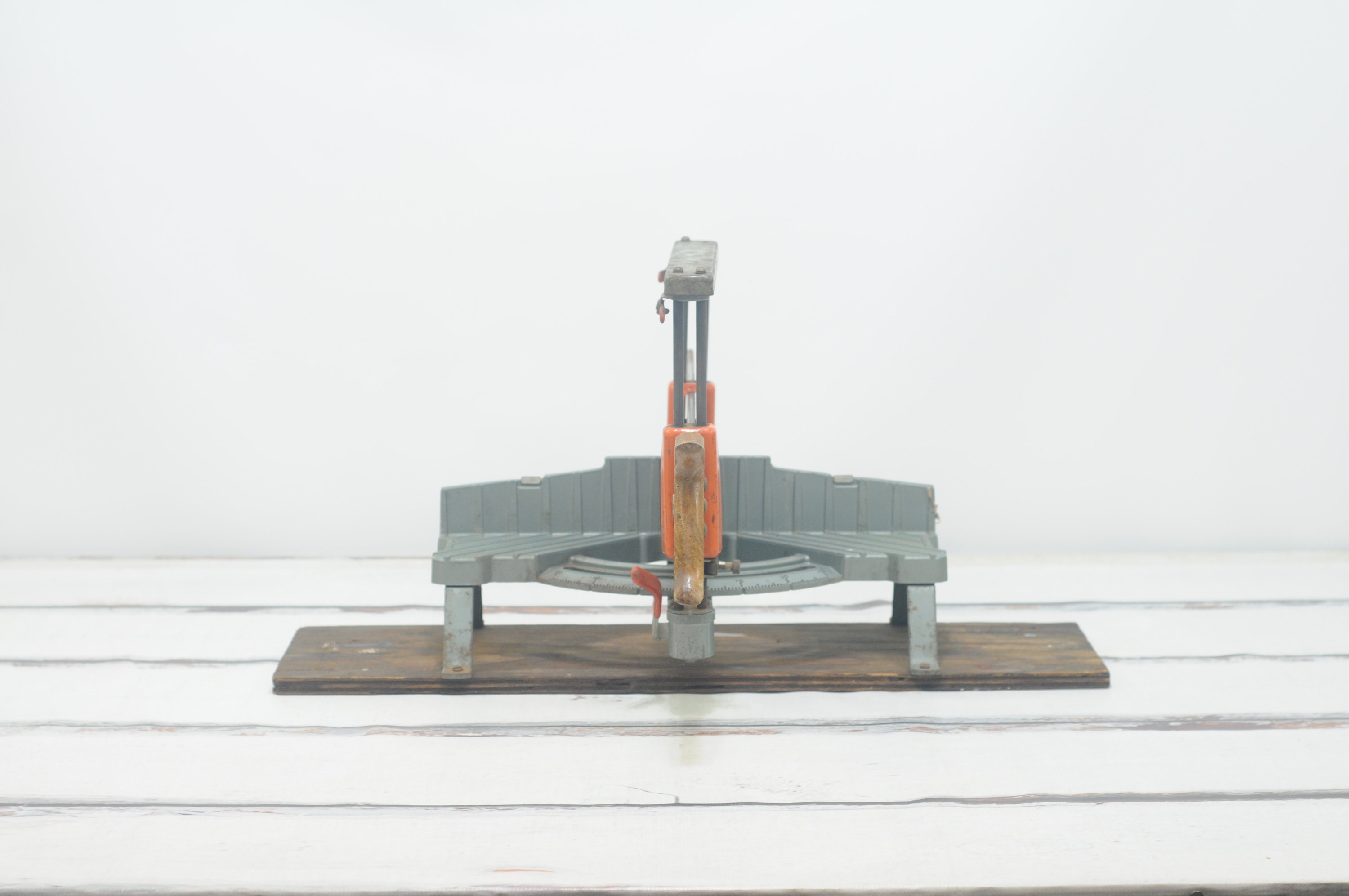 Vintage Craftsman Kromedge Mitre Saw and Box Model 881.36303