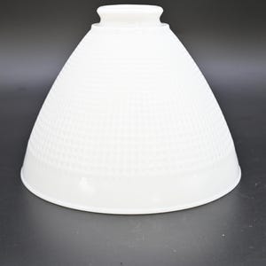 Pantalla de lámpara de vidrio opalino Corning vintage tipo gofre de 8" para antorcha, difusor de 2.25 F #1