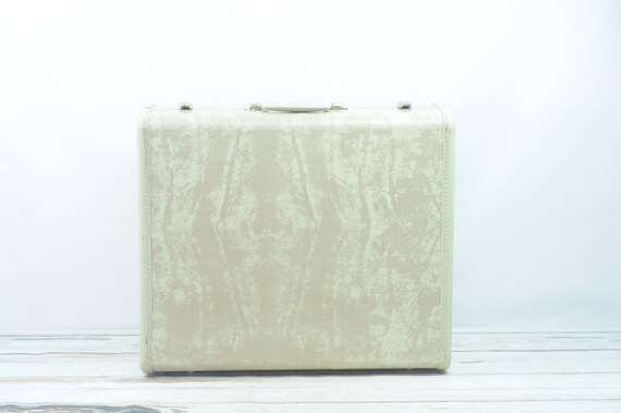 Vintage . Samsonite Silhouette Beige Suitcase Tra… - image 6