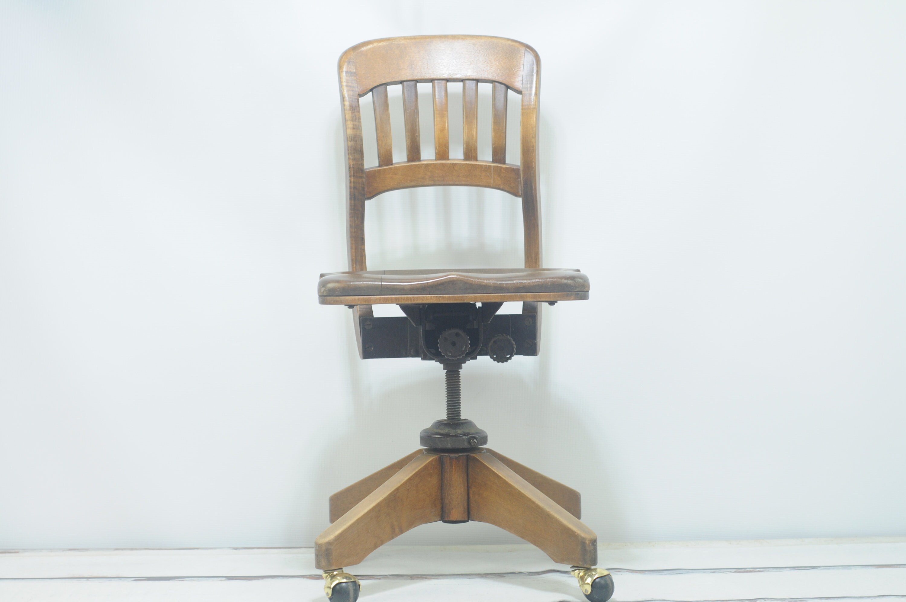 Antique . Early 1900s B L MARBLE CHAIR Co. Walnut Color