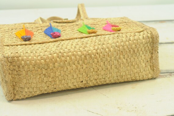 Vintage . 1960s Woven Straw Purse Straw Beach Bag… - image 10