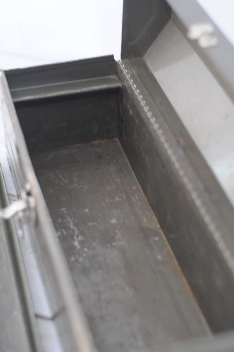 Vintage . 19 Union Tool Box Tool Chest Metal Green Tool Etsy