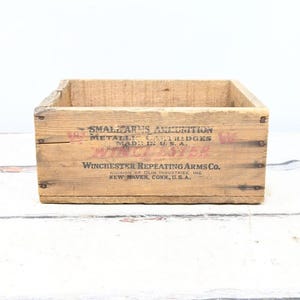 Vintage Winchester Wood Box - Etsy