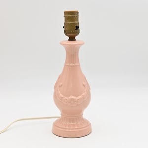 Vintage 1950s Soft Pink Ceramic Boudoir Table Lamp Embossed Swag Design