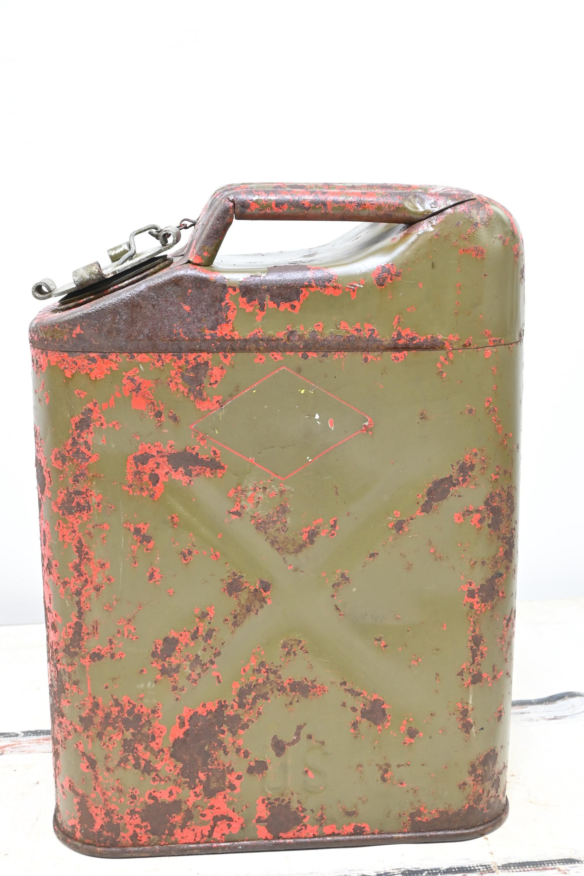 Vintage . Wheeling? Military Metal Water Gas Can Fuel Tank Red US