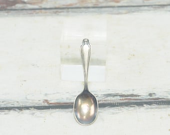 Cuchara de bebé vintage de plata con inicial C grabada, decoración para guardería.