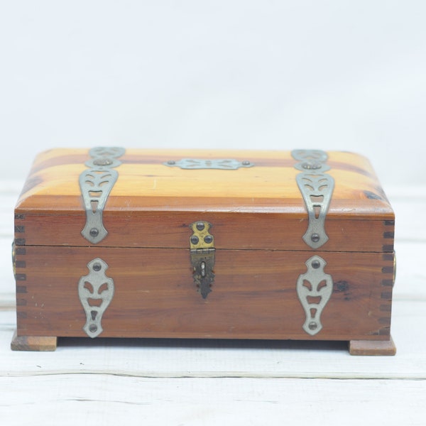 Vintage . Wood & Brass Dovetailed Box Hope Chest Jewelry Box Trinket Box