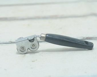 Vintage . Ecko USA Manual Knife Sharpener Black Wood Handle Vintage Kitchen Tool