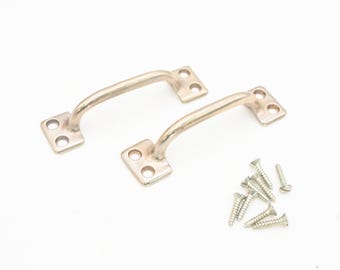 2 manijas cromadas nuevas sin usar para puertas, graneros, baúles, cajones y puertas de 4" de largo