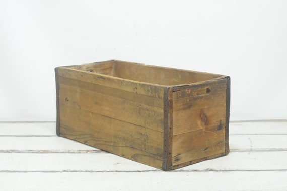 Vintage Wood Box, Hinged Lid, Dovetail Corners, Interior