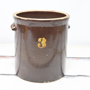 Vintage ./ Antique Pottery Stoneware 3 Gallon Salt Glazed Crock