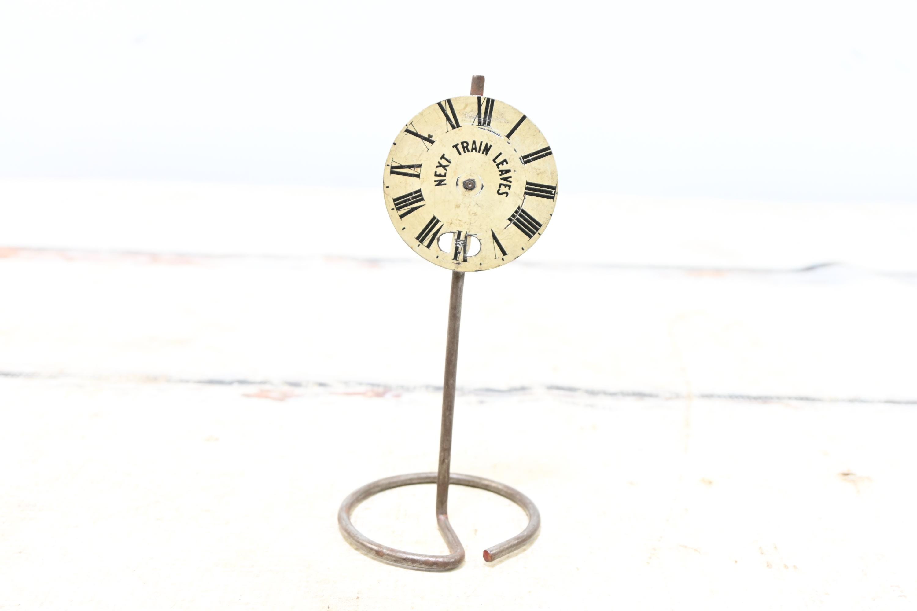 Lionel train clock - Etsy 日本