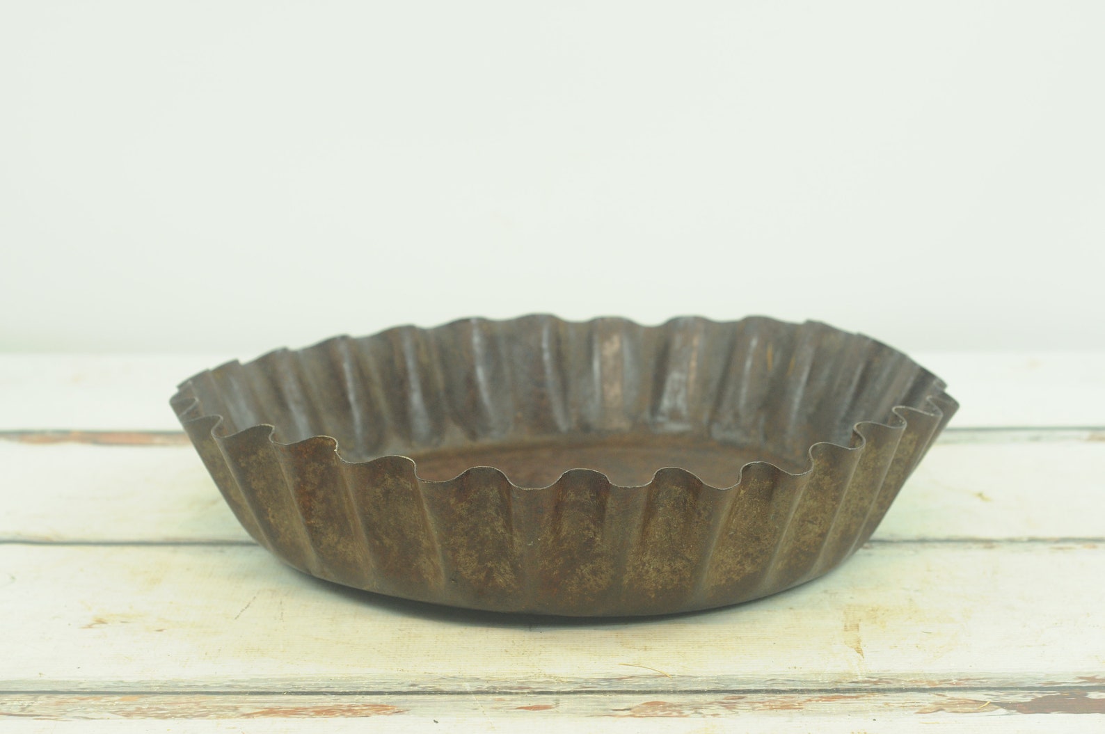 Vintage . Rusty Steel Metal Hog Feed Pan Chicken Feeder Etsy