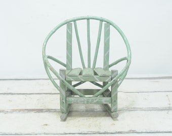 SIZE*   Antique Handmade Rustic Primitive Adirondack Childs Bent Wood Twig Rocking Chair Rocker