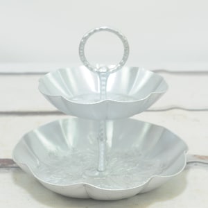 Vintage Everlast Forged Aluminum 2 Tier Serving Tray/ Bowl With Handle Rose Flowers Candy Dish