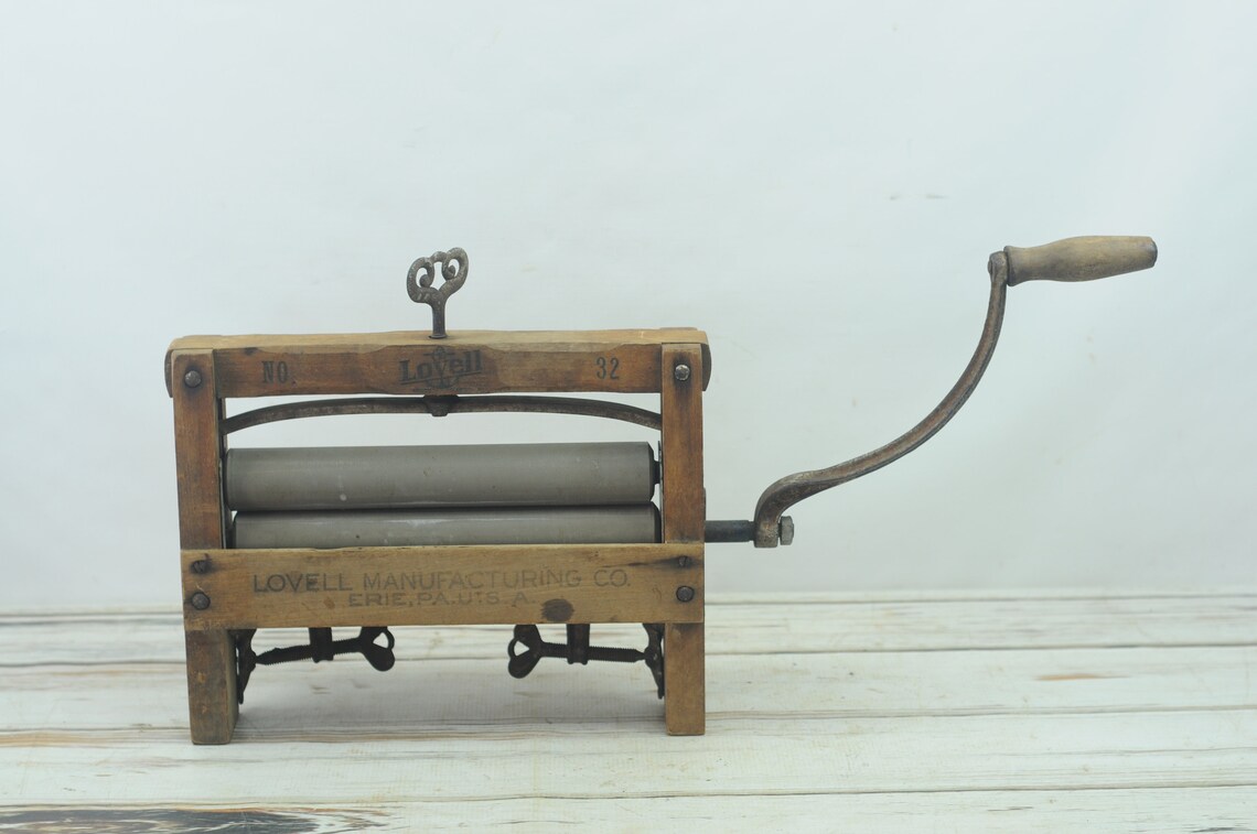 Antique . Lovell Brand No. 32 Hand Crank Clothing Wringer Etsy