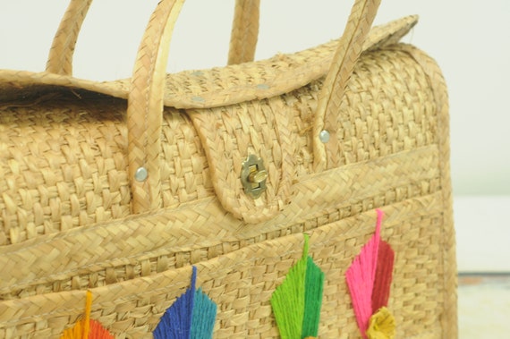Vintage . 1960s Woven Straw Purse Straw Beach Bag… - image 6