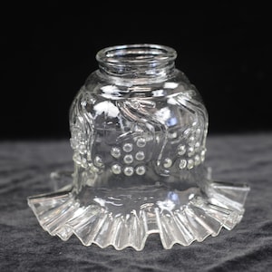 Antique/Vintage Lamp Shade Globe Clear Grapes Ruffle 4.25&quot; Tall 6&quot;D  2 1/8&quot; Fitter +