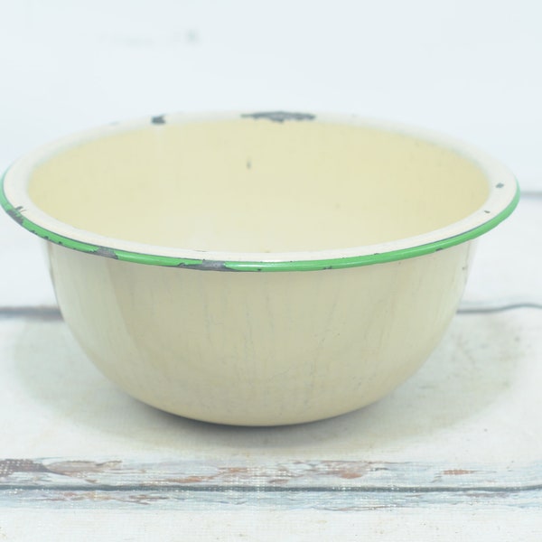 Vintage Enamelware Graniteware Yellow And Green Mixing Bowl 11.5"