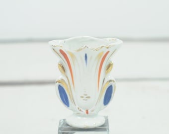 Vintage / Antique Unmarked White Embossed Fan Vase Shaped Toothpick Holder