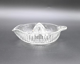 Vintage Heavy Clear Ribbed Glass Handled Juicer Reamer 7.75" EXC Cond #10