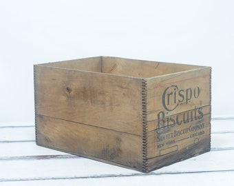 Large . Antique Wood Crispo Biscuits Sawyer Biscuit Co Crate Original Makers Marks Wood Shipping Box