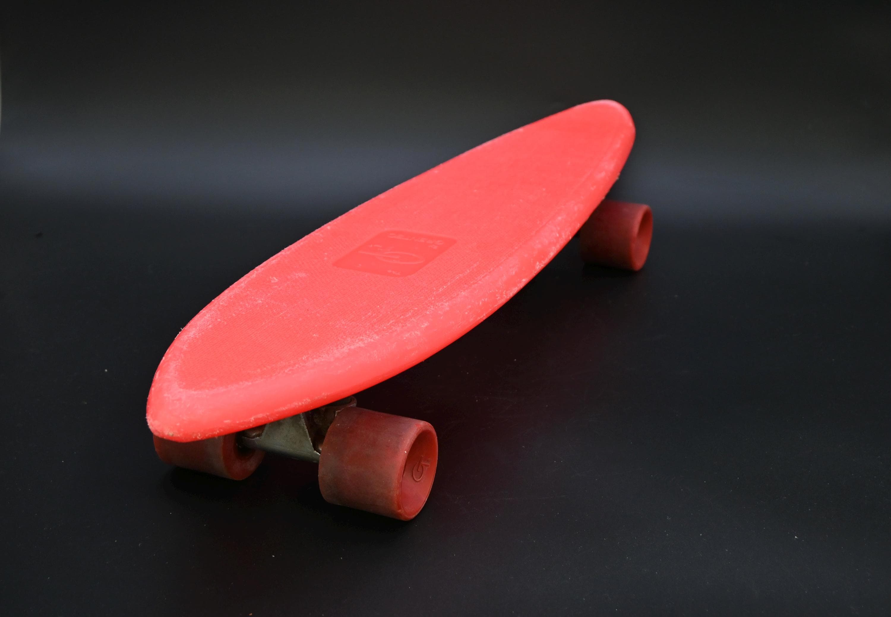 Vintage 1970s GT Oink Banana Skateboard Grentec Leisure Products