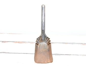 Pala de metal vintage para quitar cenizas, mango corto, rústica, resistente, color negro