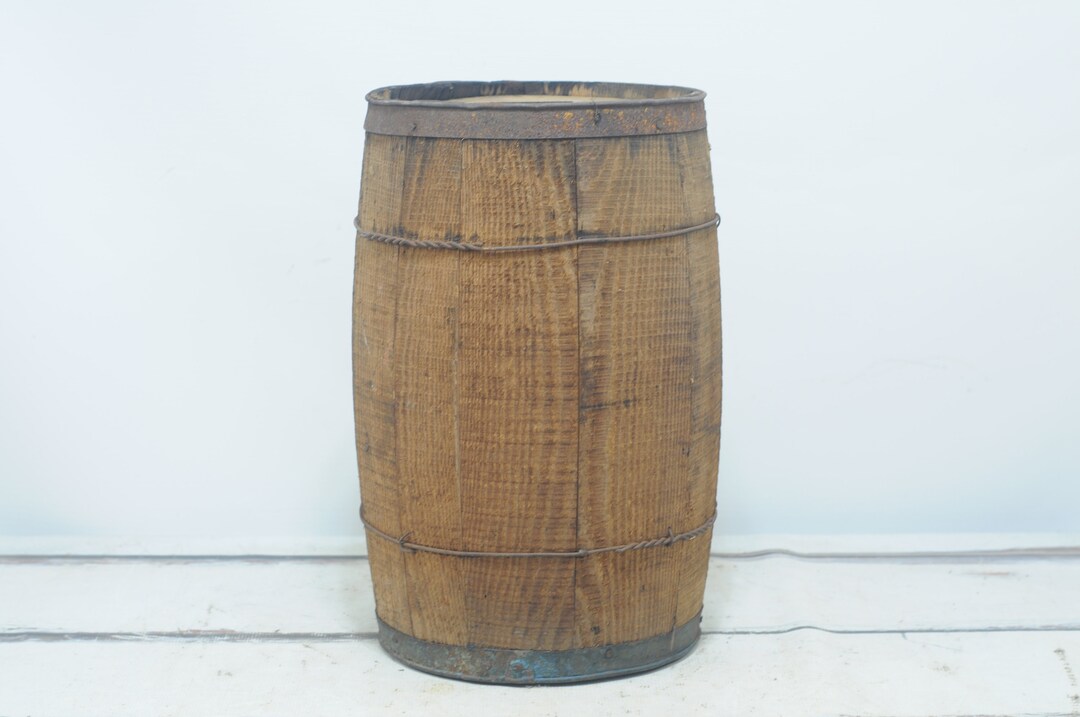 Antique/vintage . Nail Keg Vintage 17 Wood Barrel Blue Metal Bands