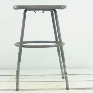 Vintage . Industrial Stool Mid Century Lab Stool Metal Shop Stool Kitchen Stool Craft Room Stool