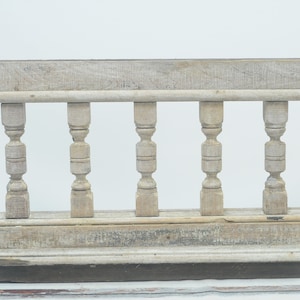 Antique . Turned Balustrade Spindle Porch Rail Architectural Salvage 5 Spindles