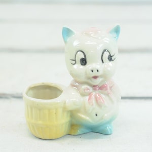 Vendimia.  Porky Pig Art Pottery Planter Shawnee Made in USA Collectible Planter Collectible Cartoon Character Knick Knack Collectible +