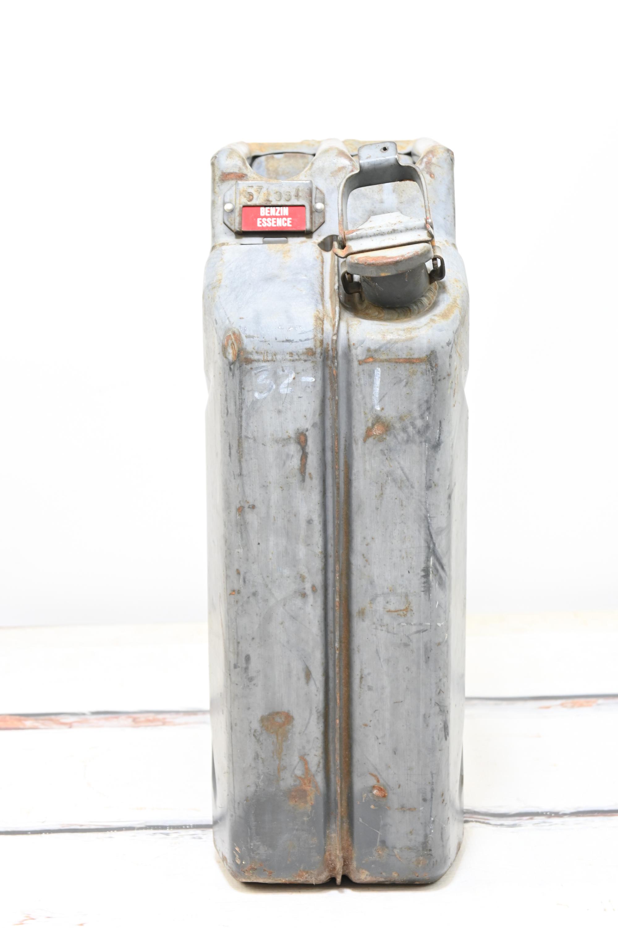 Vintage Wwll Era Treibstoff Feuergefährlich Military Metal Water