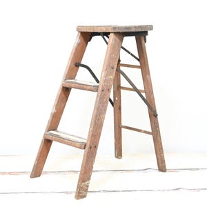 Antique . Wood Ladder Stool Sterling Crakerjac Crackerjack Style Stool Ladder Rustic Primitive Decor