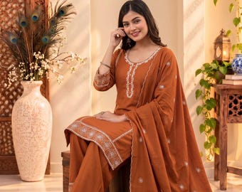 Pakistani Designer Beautifull White Heavy Embroidery Cotton Kurta Pant Set with Dupatta, Boho Ethnic Wear,