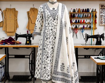 Graue Handblock Gedruckt Baumwolle Kurta Hose Set mit Dupatta, Boho Ethnic Wear