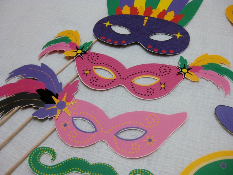 PDF Mardi Gras photo booth props/decorations/craft printable DIY image 3