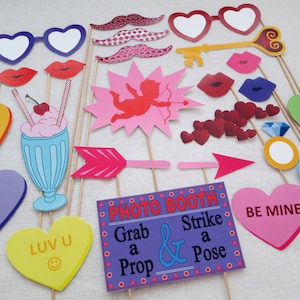 PDF Valentine's Day photo booth props/decorations/craft printable DIY image 1