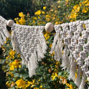 Handmade Macramé Bunting: Bohemian Celebration Decor, 5 Flags