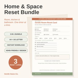 Può includere: Un set di schede per il riordino della casa e degli spazi che include una Gentle Room Reset Card con caselle di controllo per la selezione della stanza, impostazioni del timer e attività quotidiane, con accenti color ruggine e verde.