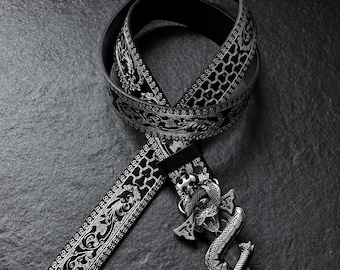 Gothic Snake Leather Belt Unique Carved Skull Waist Belt Artisan Handmade Gift for Her Dark Academia Medieval Viking Punk Unisex Sword Belt