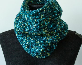 XS Juniper Multicolor Crochet Infinity Scarf