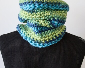 XS Green & Blue Crochet Scarf, Earring