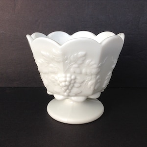 White Milk Glass Pedestal Candy or Dessert Dish with Scalloped Rim and Grape Design Westmoreland - has a W on the bottom