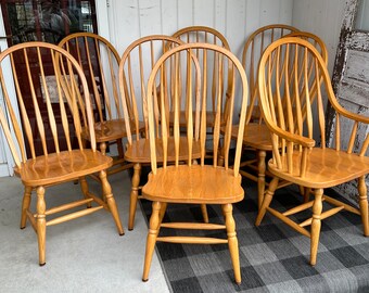 4 High Back Windsor Chairs Golden Brown Kitchen or Dinning Room Spindle Back Bent Back "The Keystone Collection Made in the USA"