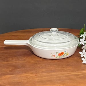 Vintage 6 1/2 pouces Corning Ware Wildflower P-83-B Menuette Casserole/Poêle