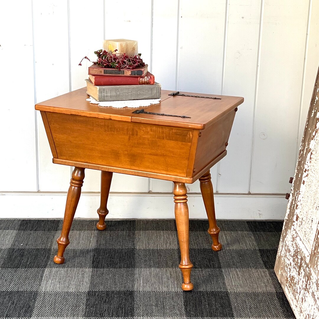 Vintage baumritter Dough Box, End Table, Night Stand, Storage Box