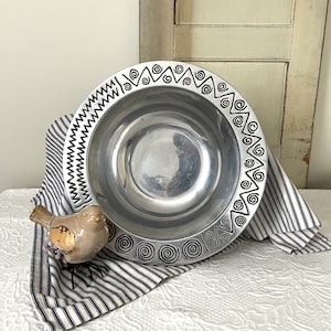 Lg 12 1/2&quot; Wilton Pewter Look Vegetable Serving Bowl ~ 3&quot; High RWP Made in USA ~ Armetale Raggae Geometric Pattern