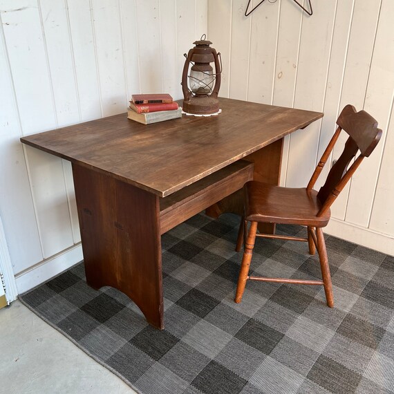 Flip leaf table deals
