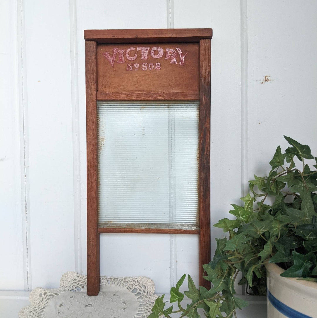 Vintage Wood and Ribbed Glass Washboard VICTORY NO 508 Small Size